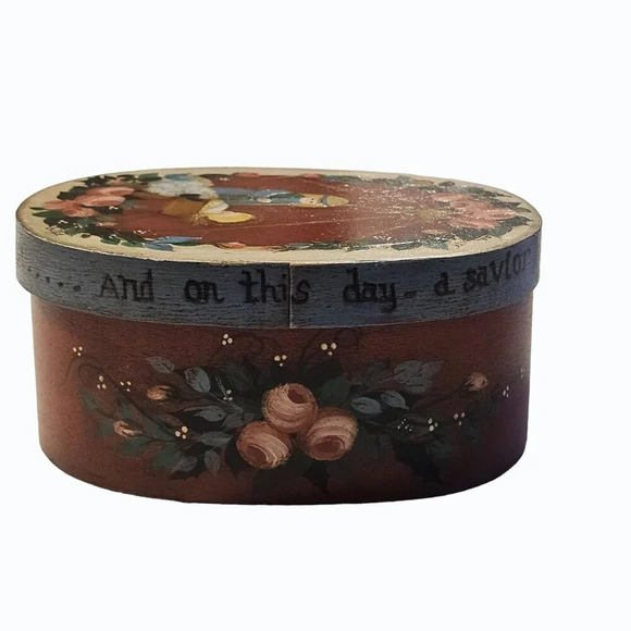 Hand Painted Artist Signed Oval Shaker Box Nativity Scene 6" x 4.75" - Picture 10 of 14